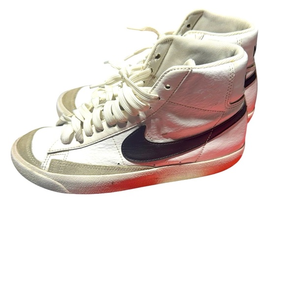 Nike Blazer Mid ‘77 Youth Size 6. Comes with box - Picture 1 of 7